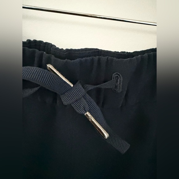 Lululemon On the Fly Woven Pant - Track Stripe | Size 4 - Picture 5 of 14